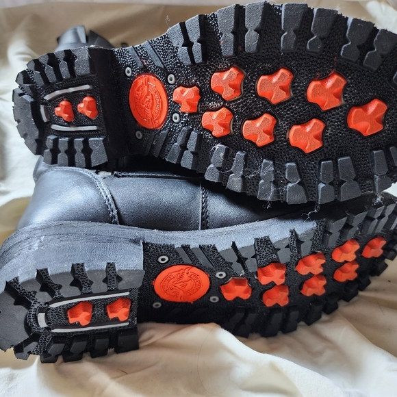 Milwaukee Women's Leather Riding Boots - Picture 6 of 8